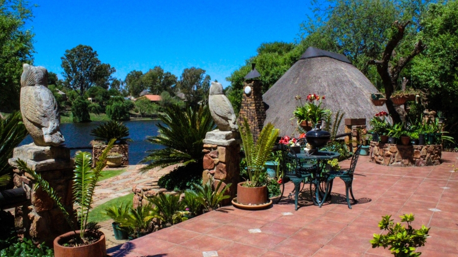 4 Bedroom Property for Sale in Parys Free State
